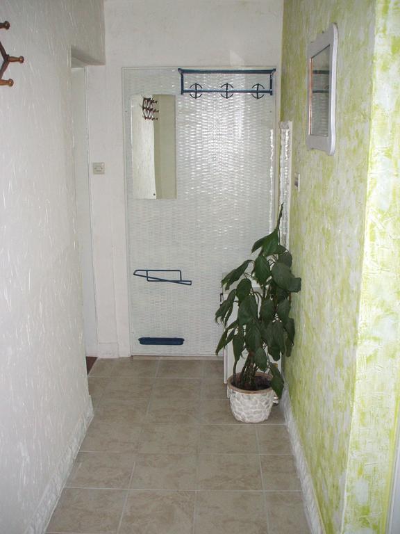 Apartmani Mira Сен Екстериор снимка