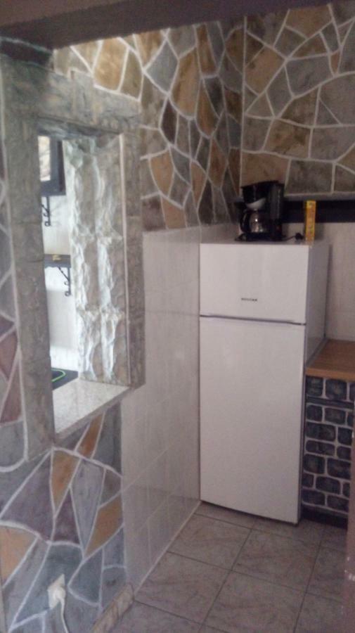 Apartmani Mira Сен Екстериор снимка